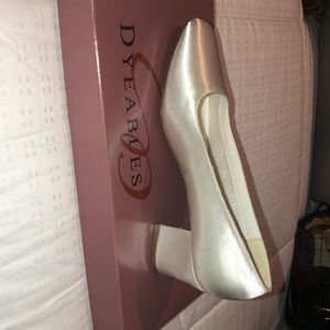 Vintage Women wedding block heel